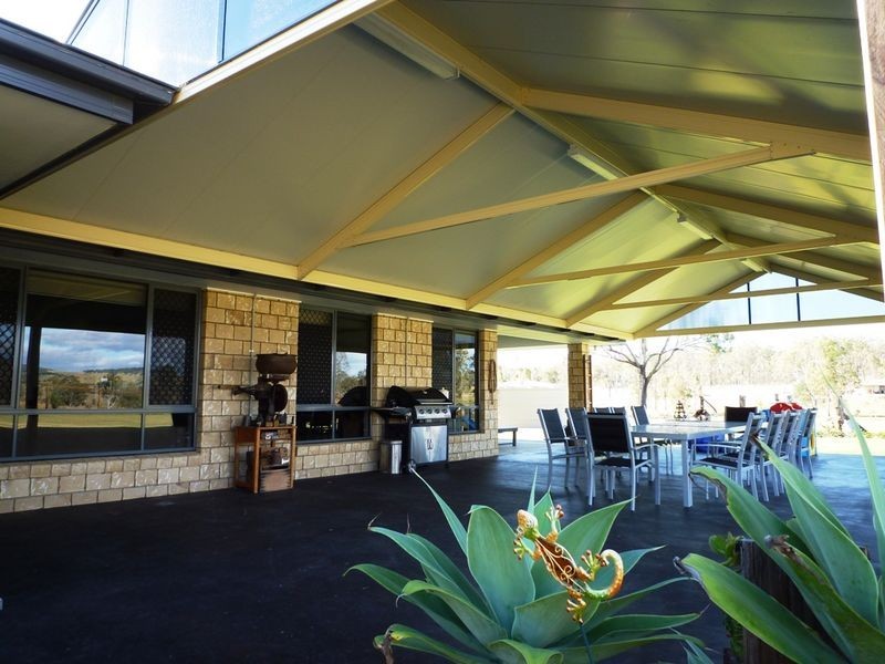 72 Fairway Drive Fairways Estate, Kensington Grove QLD 4341