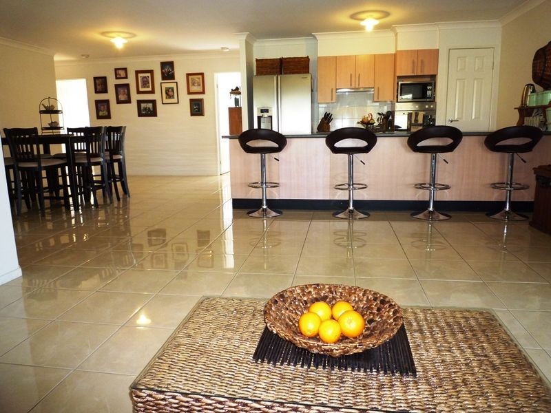 72 Fairway Drive Fairways Estate, Kensington Grove QLD 4341