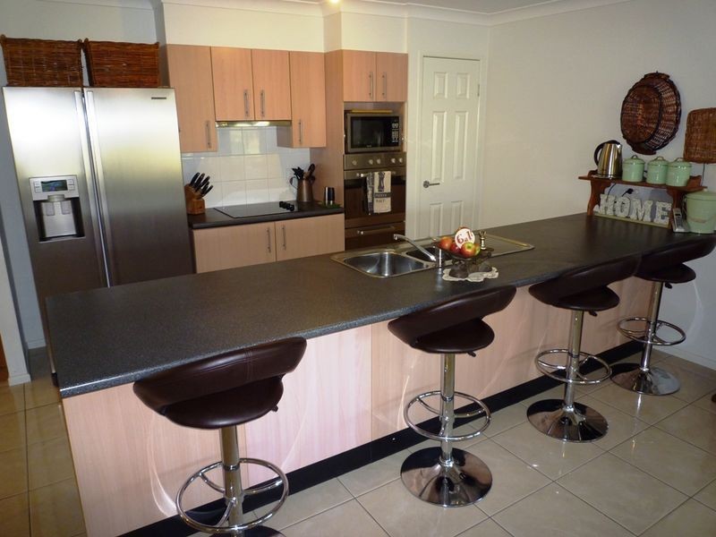 72 Fairway Drive Fairways Estate, Kensington Grove QLD 4341
