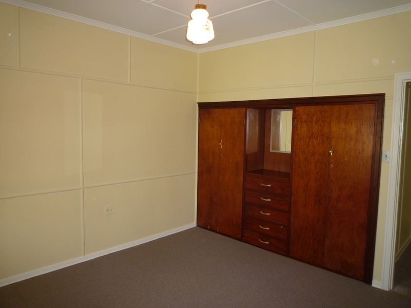 9 Gardiner Street, Brassall QLD 4305