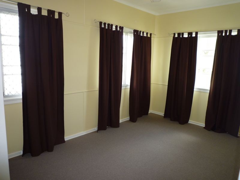 9 Gardiner Street, Brassall QLD 4305