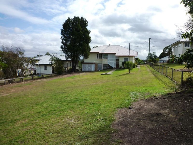 9 Gardiner Street, Brassall QLD 4305