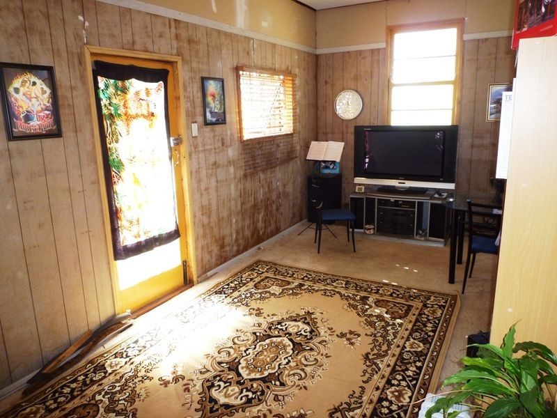 18 Philllip Street, One Mile QLD 4305