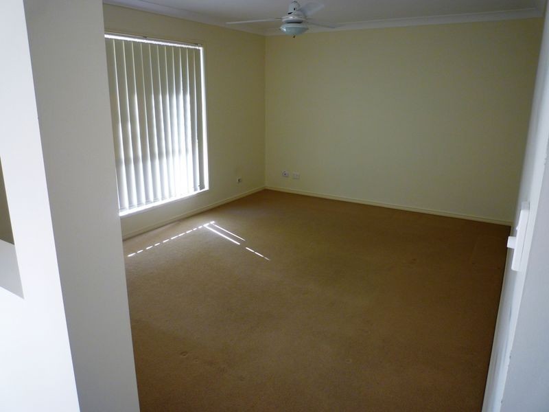 4 Josh Court, Flinders View QLD 4305