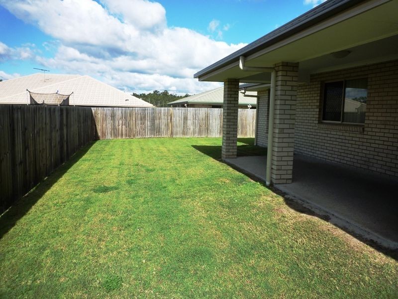 4 Josh Court, Flinders View QLD 4305