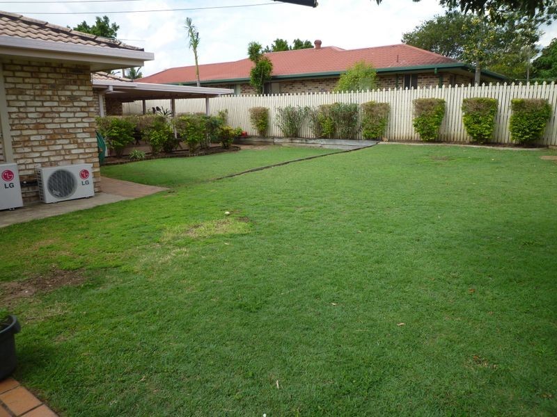 14 Wallace Street, Flinders View QLD 4305