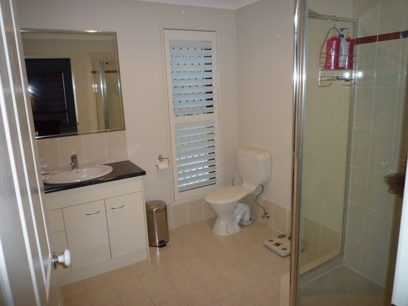 75 Lakeview, Deebing Heights QLD 4306