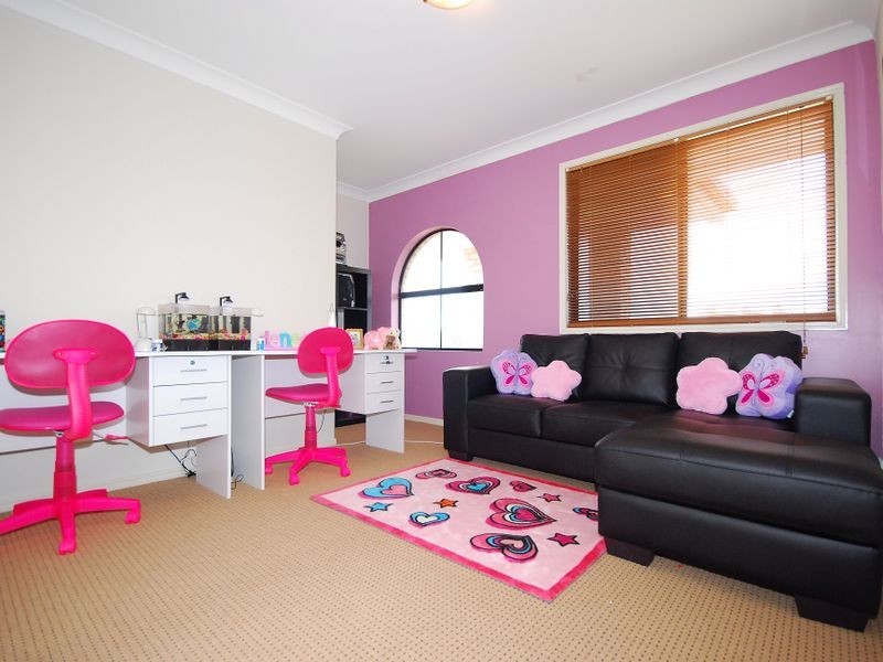 11 Calverton Court, Brassall QLD 4305