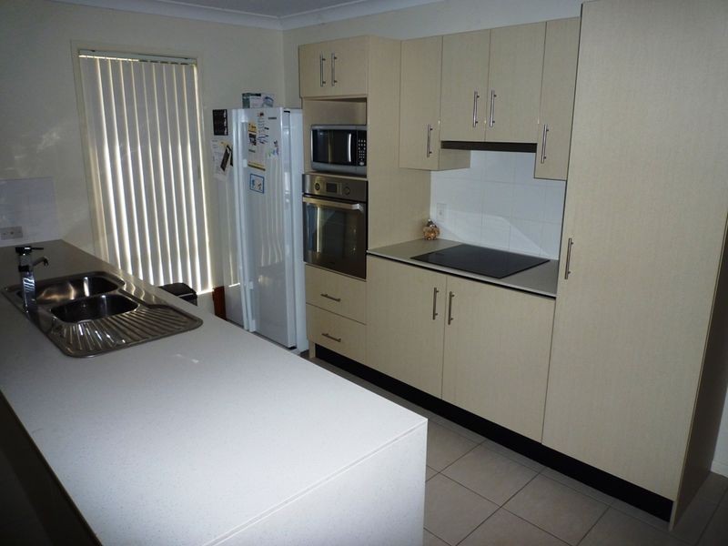 24 Bosswood Court, Yamanto QLD 4305