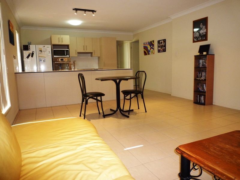 24 Bosswood Court, Yamanto QLD 4305