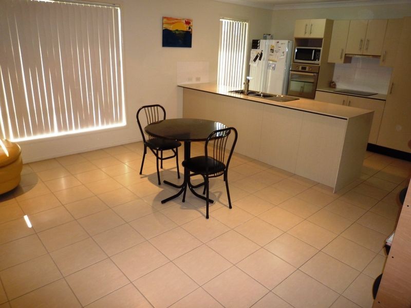 24 Bosswood Court, Yamanto QLD 4305