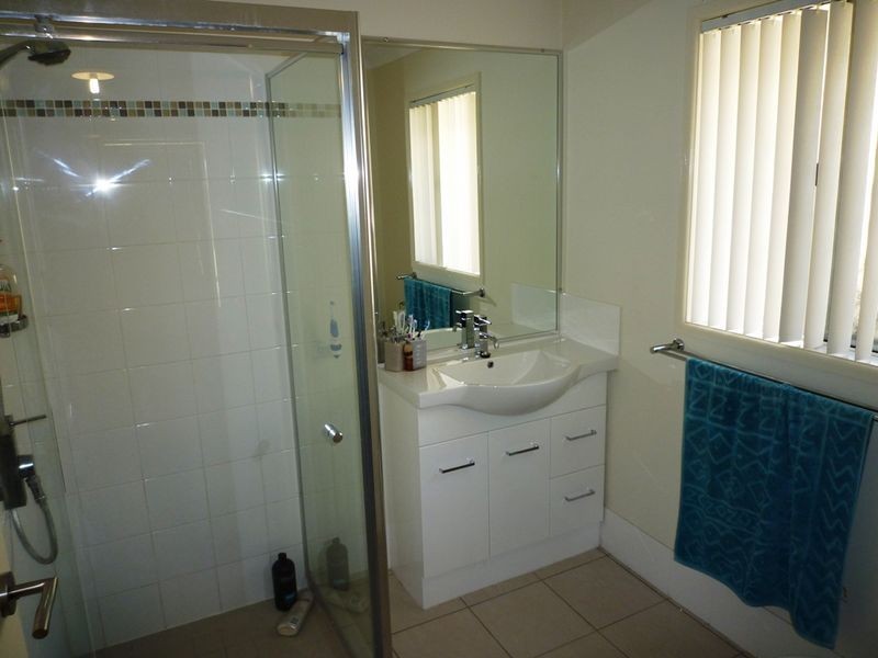 24 Bosswood Court, Yamanto QLD 4305