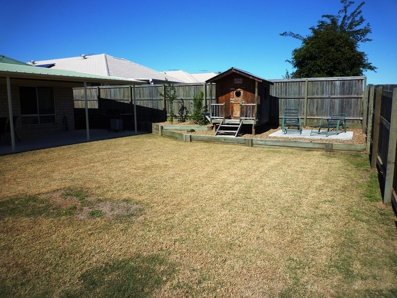 24 Bosswood Court, Yamanto QLD 4305