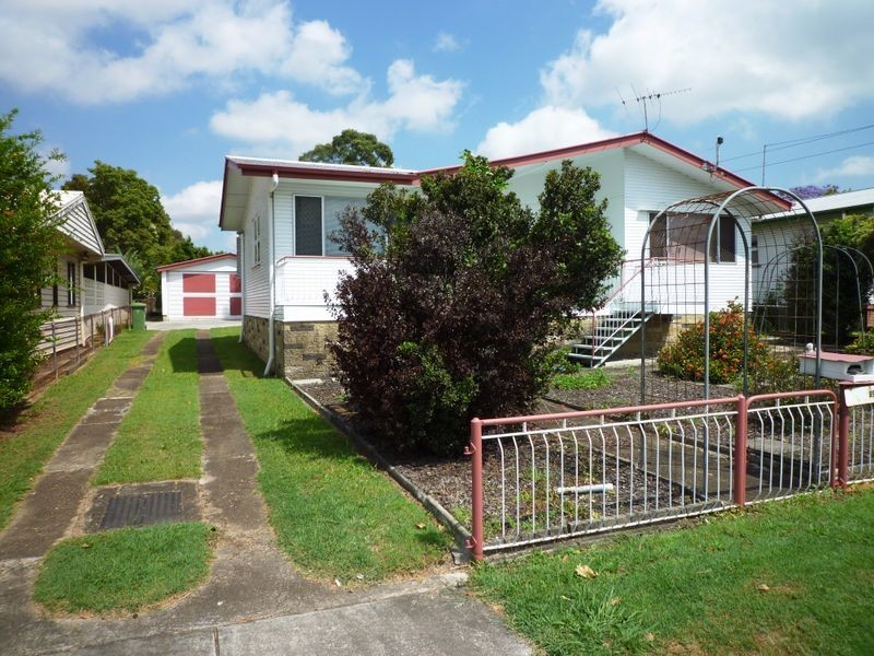 89 Raceview Street, Raceview QLD 4305