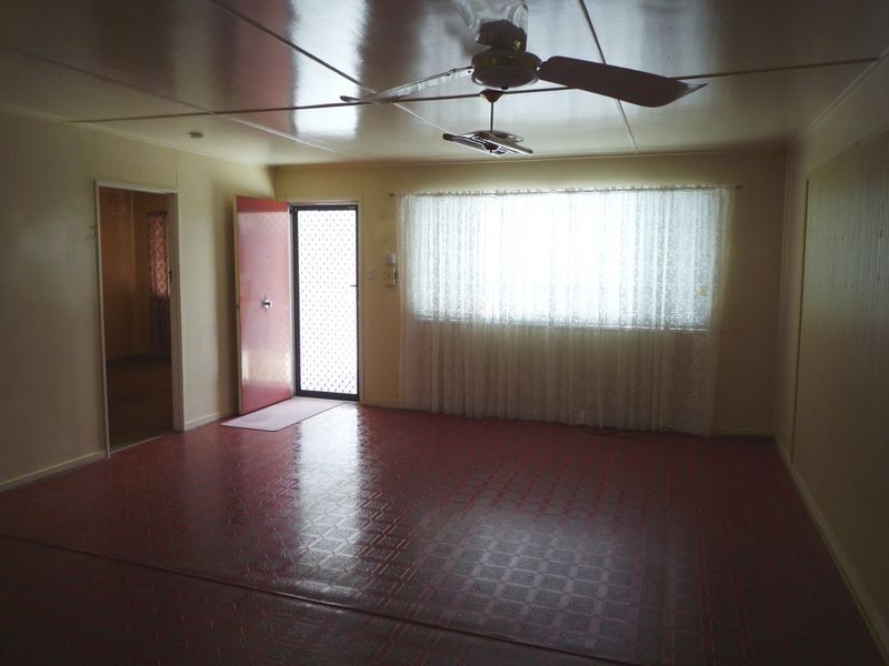 89 Raceview Street, Raceview QLD 4305