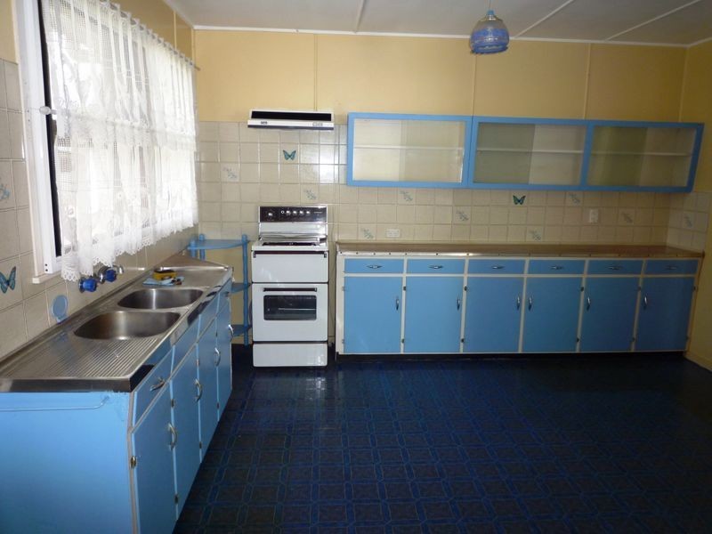 89 Raceview Street, Raceview QLD 4305