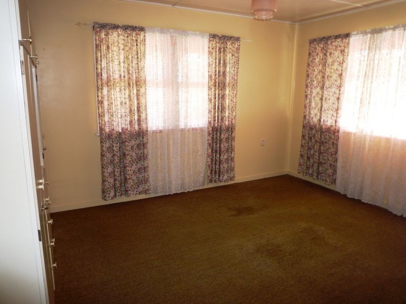 89 Raceview Street, Raceview QLD 4305