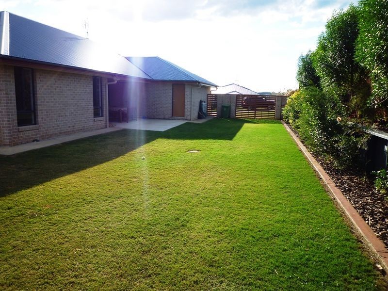 4 Truscot Court, Fernvale QLD 4306