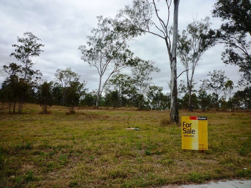 86 Fischer Road, Flinders View QLD 4305