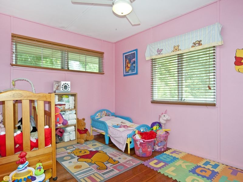 38 Coverack Street, Leichhardt QLD 4305