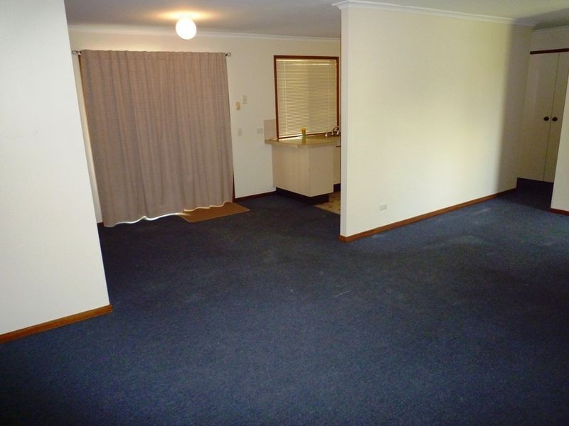 52 Jacaranda Drive, Yamanto QLD 4305