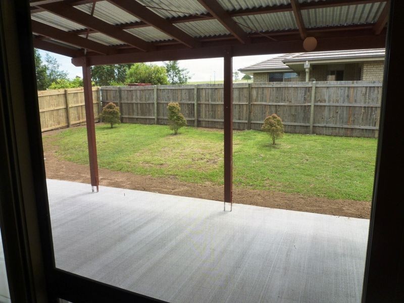 52 Jacaranda Drive, Yamanto QLD 4305