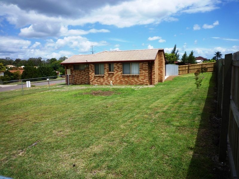 52 Jacaranda Drive, Yamanto QLD 4305