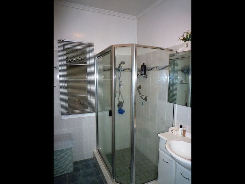 11 Minnis Street, Eastern Heights QLD 4305