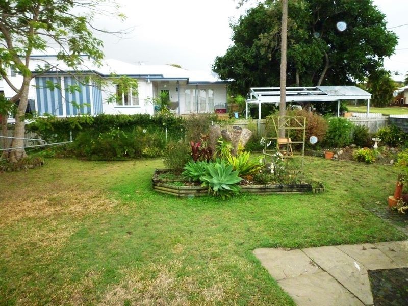 11 Minnis Street, Eastern Heights QLD 4305