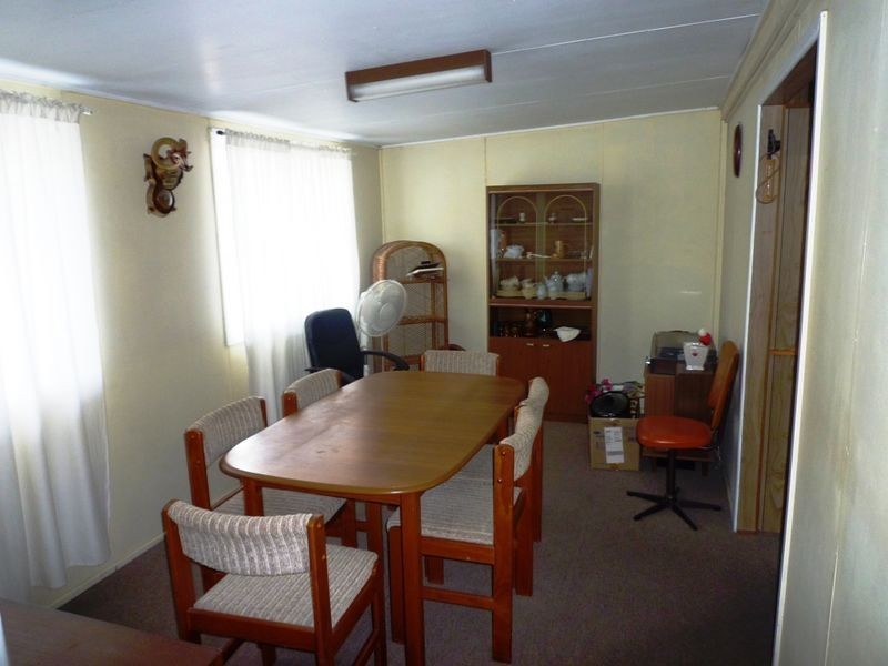 24 Grange Road, Silkstone QLD 4304