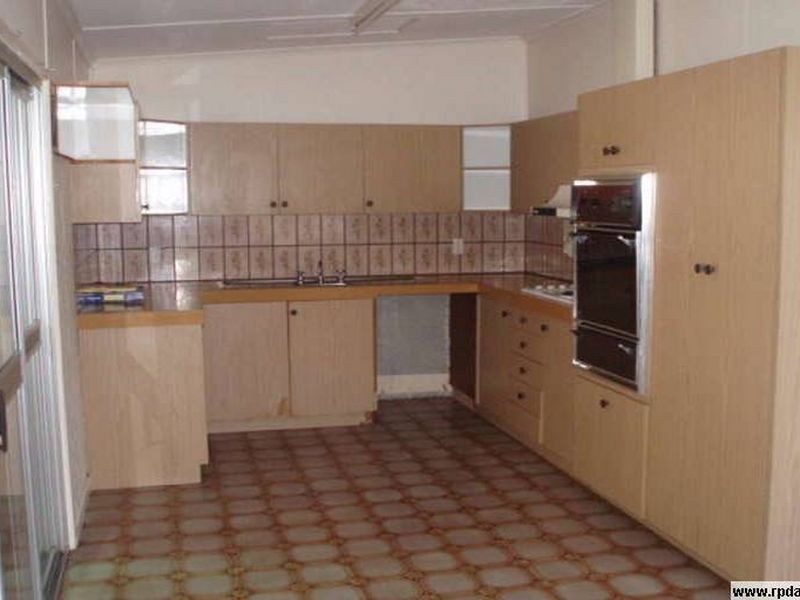 57 Frederick Street, Eastern Heights QLD 4305