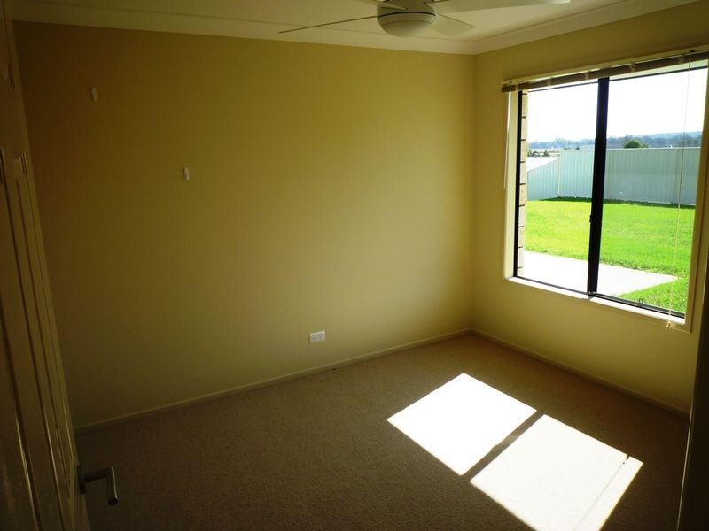 7 Truscot Court, Fernvale QLD 4306
