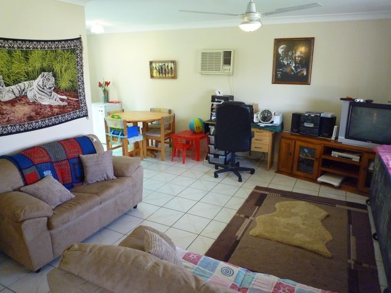 7 Sharp Lane, Walloon QLD 4306