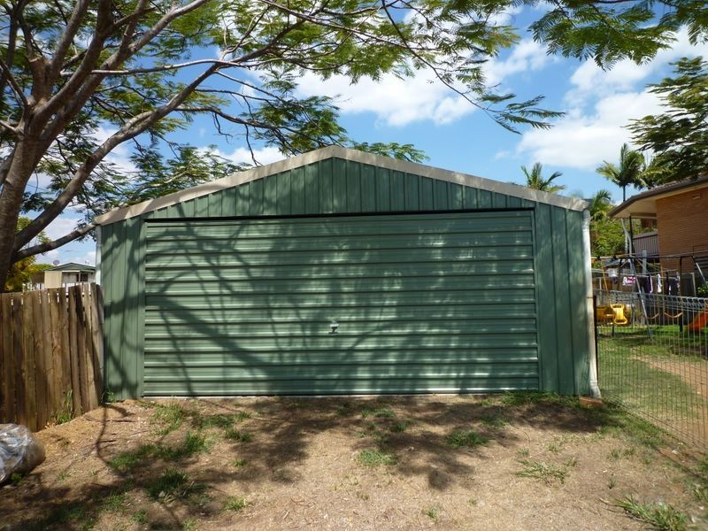 6 Ian Street, Eastern Heights QLD 4305