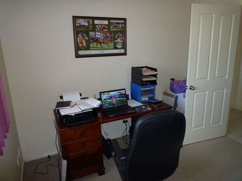 2 Lowien Close, Kensington Grove QLD 4341