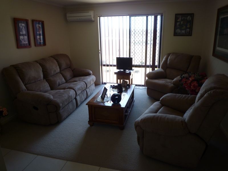 2 Lowien Close, Kensington Grove QLD 4341