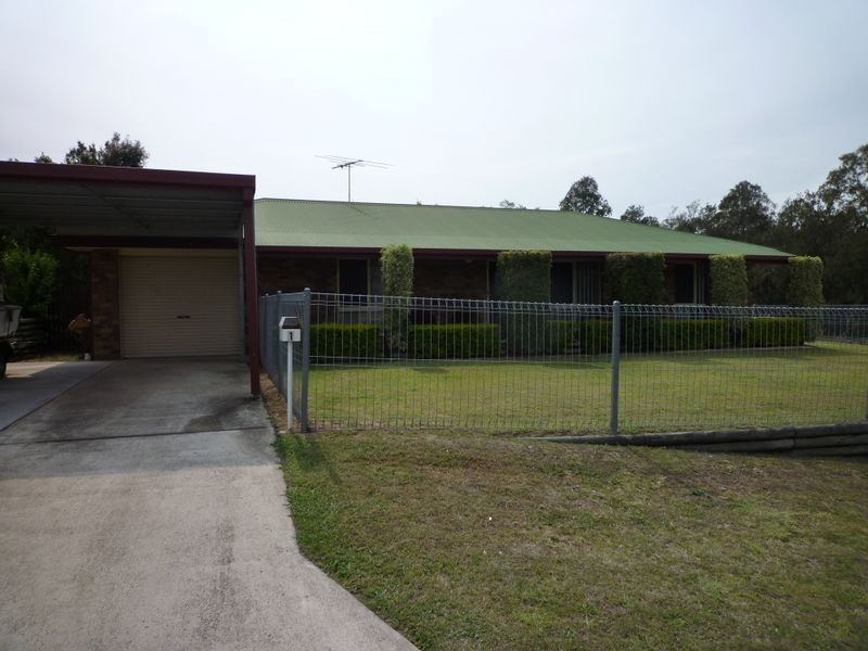 1 Louise Court, Silkstone QLD 4304