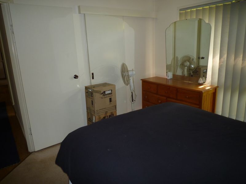 1 Louise Court, Silkstone QLD 4304