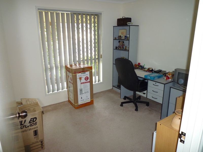 1 Louise Court, Silkstone QLD 4304