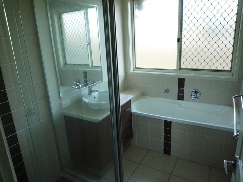 7 Ronayne Circuit, One Mile QLD 4305