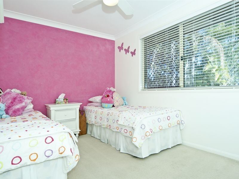 37 Sandalwood Drive, Yamanto QLD 4305