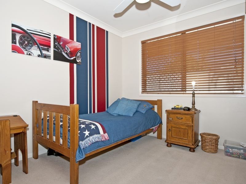 37 Sandalwood Drive, Yamanto QLD 4305