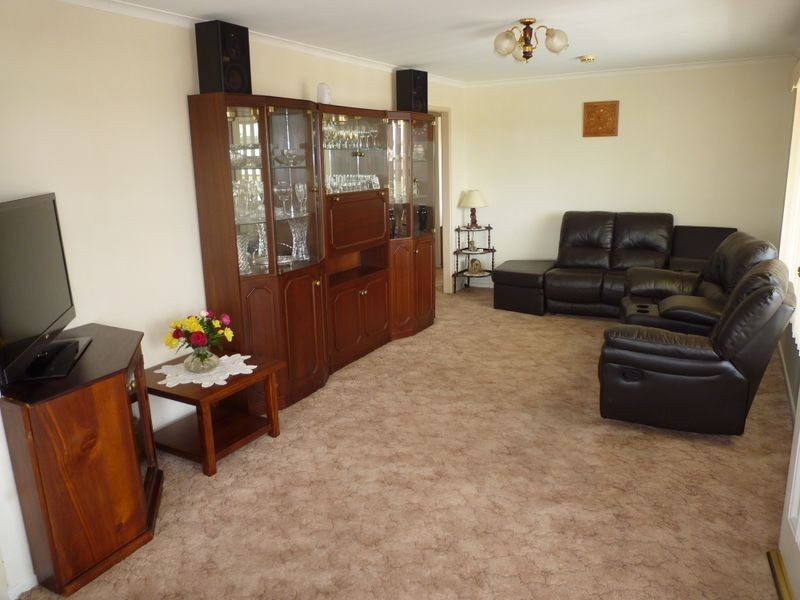 6 Kurrajong Street, Flinders View QLD 4305