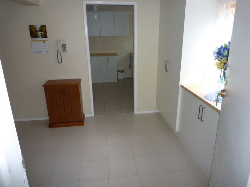 6 Kurrajong Street, Flinders View QLD 4305