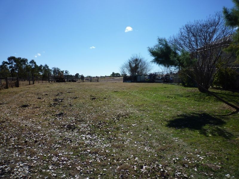 20 Queen Street, Harrisville QLD 4307