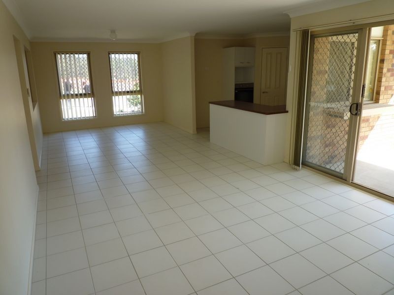 3 Honeywood Drive, Fernvale QLD 4306