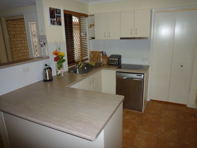 4/12 Collins Street, Brassall QLD 4305