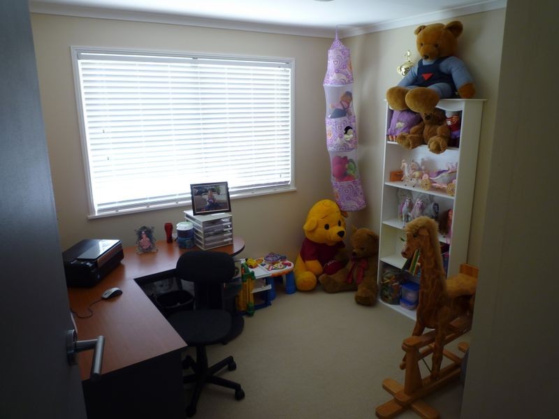 3 McMillan Street, Churchill QLD 4305