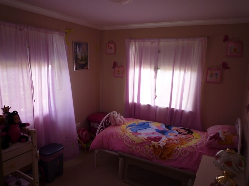 3 McMillan Street, Churchill QLD 4305