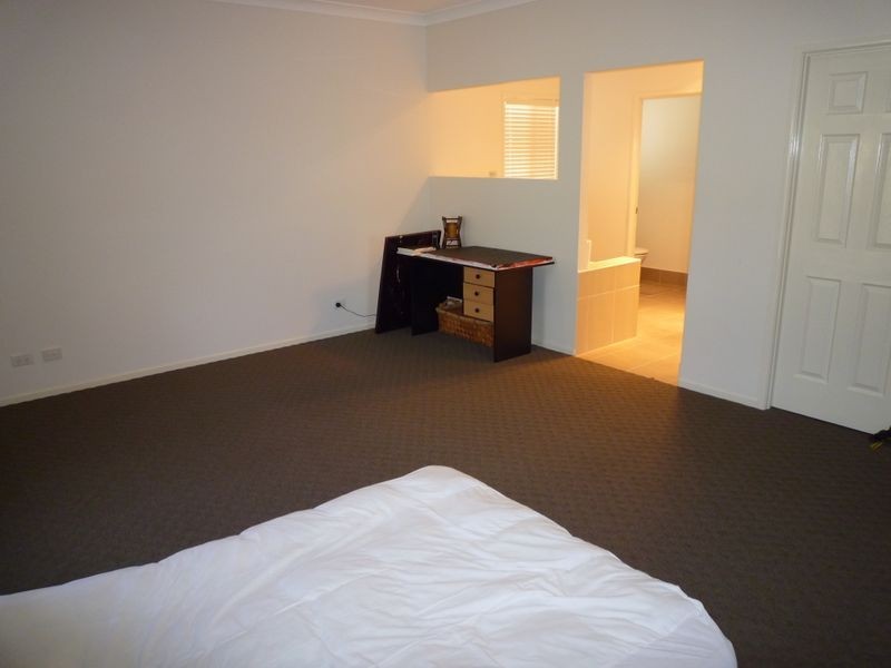 14 Truscot Court, Fernvale QLD 4306